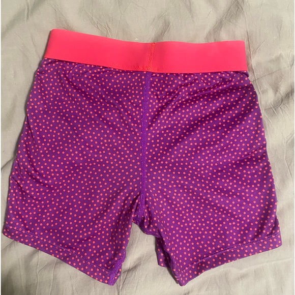 Nike Girls Dry Fit Tight Shorts - Picture 2 of 4